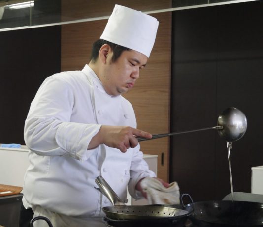 「エルシャンテ追浜 中国料理 杏花)飯店」石井裕了シェフ