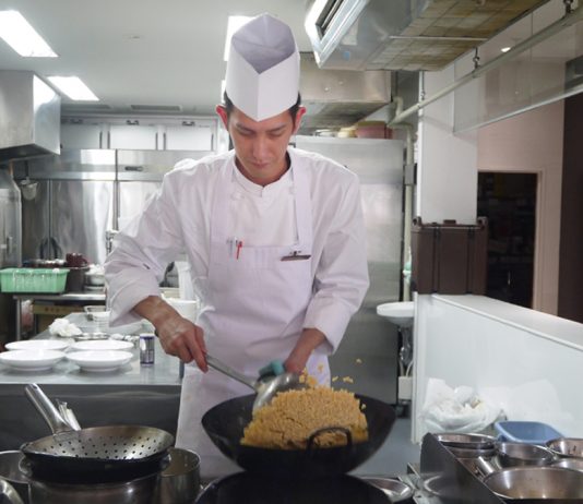 丸の内「過門香 KITTE丸の内店」川野邊将弘シェフ