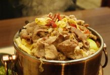 小岩「裕香苑」のラム肉火鍋セット950円